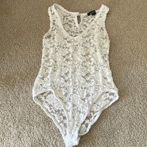 Ambiance White Floral Bodysuit (small)